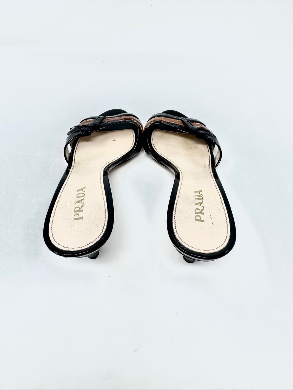 Prada Women's Black Brown Patent Leather Bow Kitten Heel Slide Mules Sandals - Picture 6 of 11